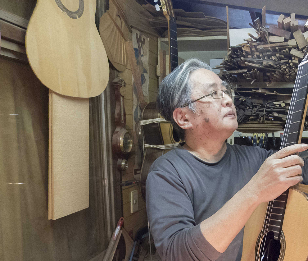 伝統工法を継承する邦人ギター製作家